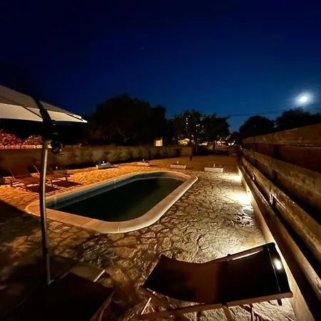 Holiday home Kuca Za Odmor Rajna *